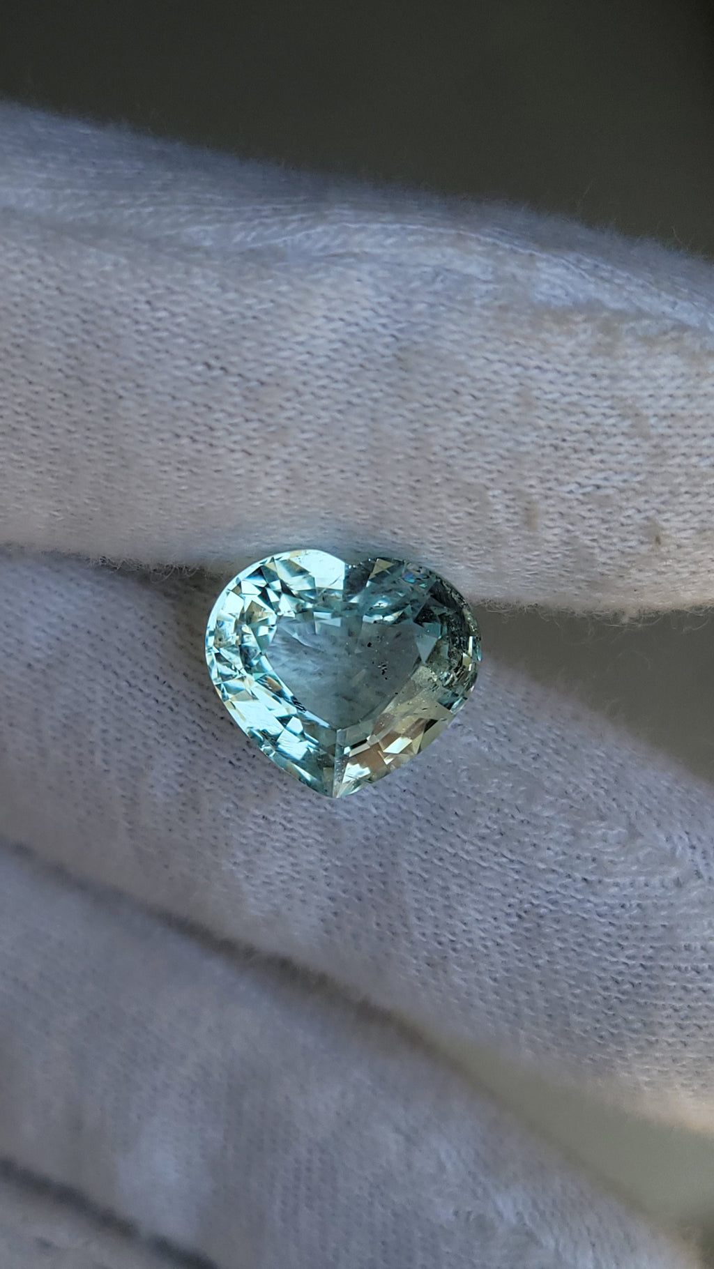 Natural Heart Shape Aquamarine Gemstone – 6.75 Carats | Pakistan Origin