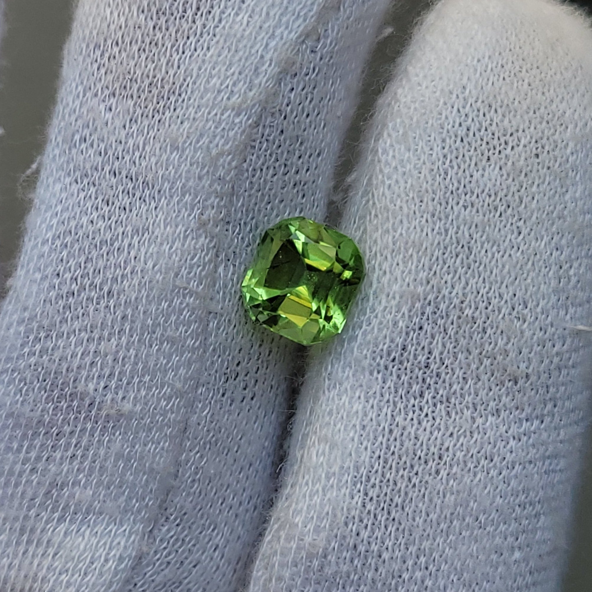 Natural Peridot Cushion Cut Gemstone – 3.00 Carats | Pakistan Origin