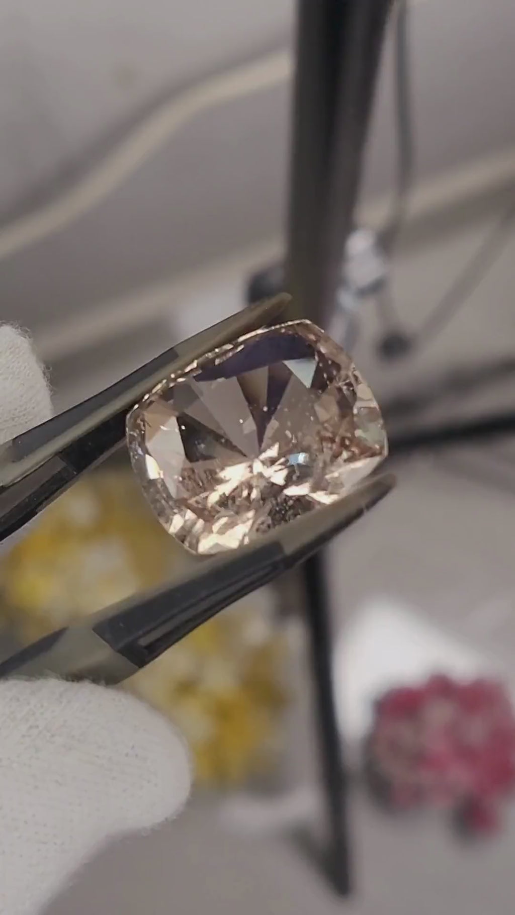 Natural Cushion Cut Topaz Gemstone – 36.05 Carats | Pakistan Origin
