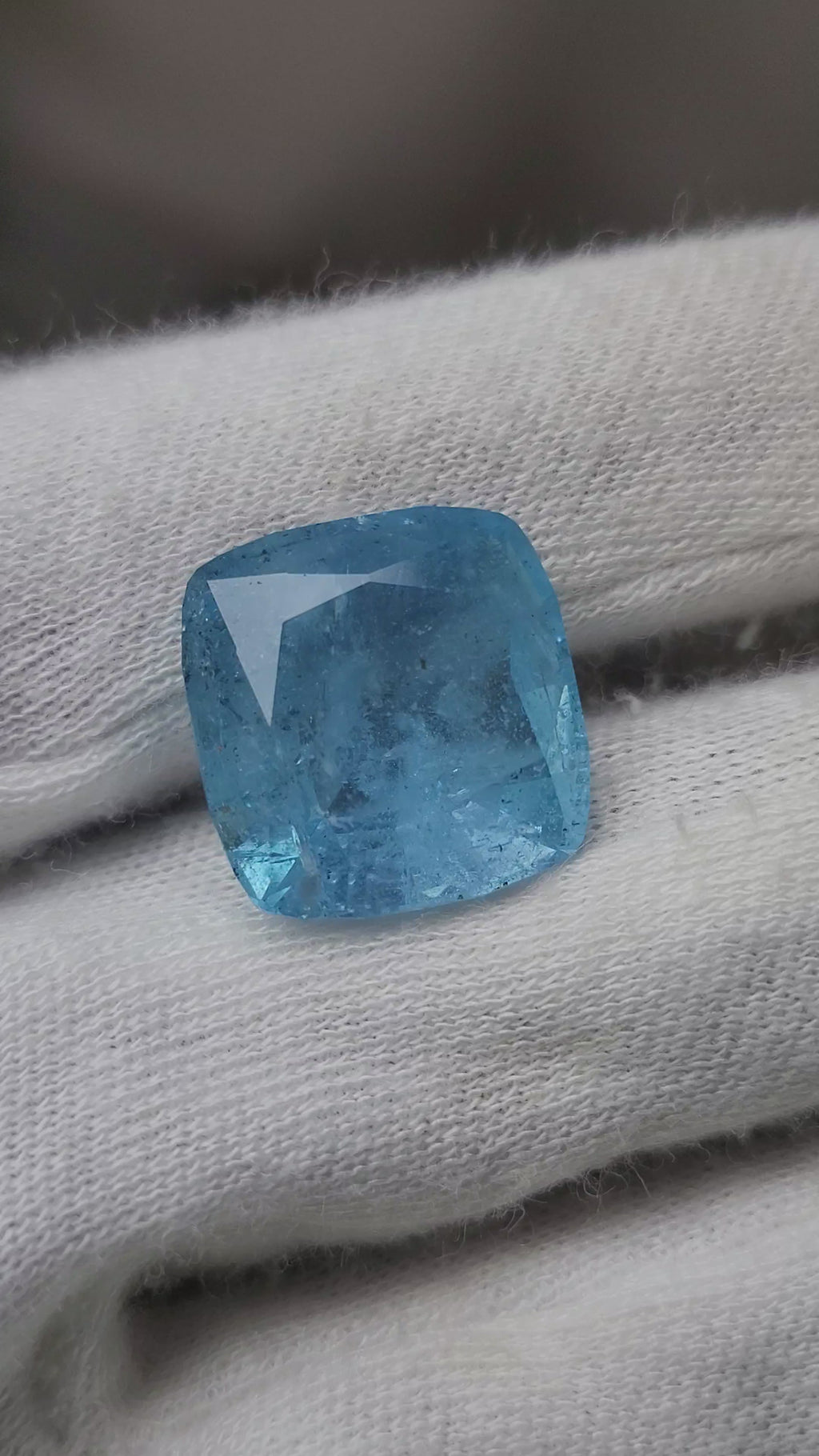 Natural Cushion Cut Aquamarine Gemstone – 22.70 Carats | Pakistan Origin