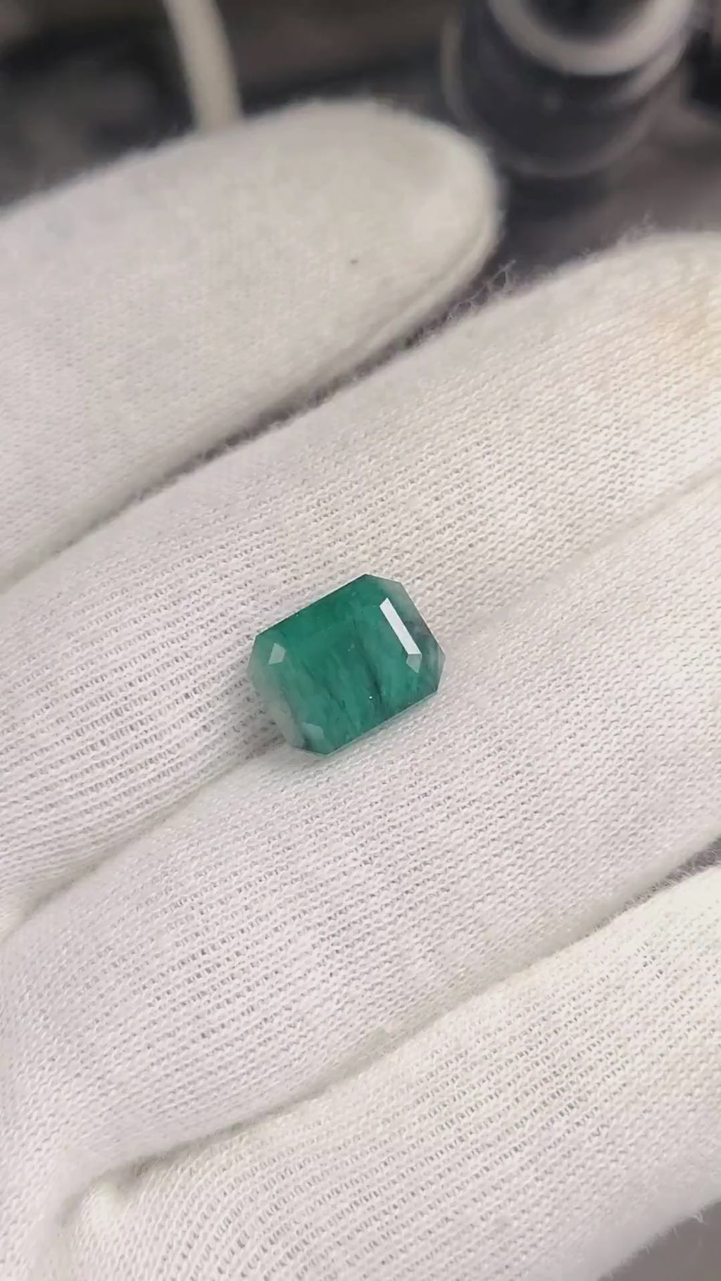 Natural Emerald Cut Zambian Emerald Gemstone – 6.30 Carats | Africa Origin