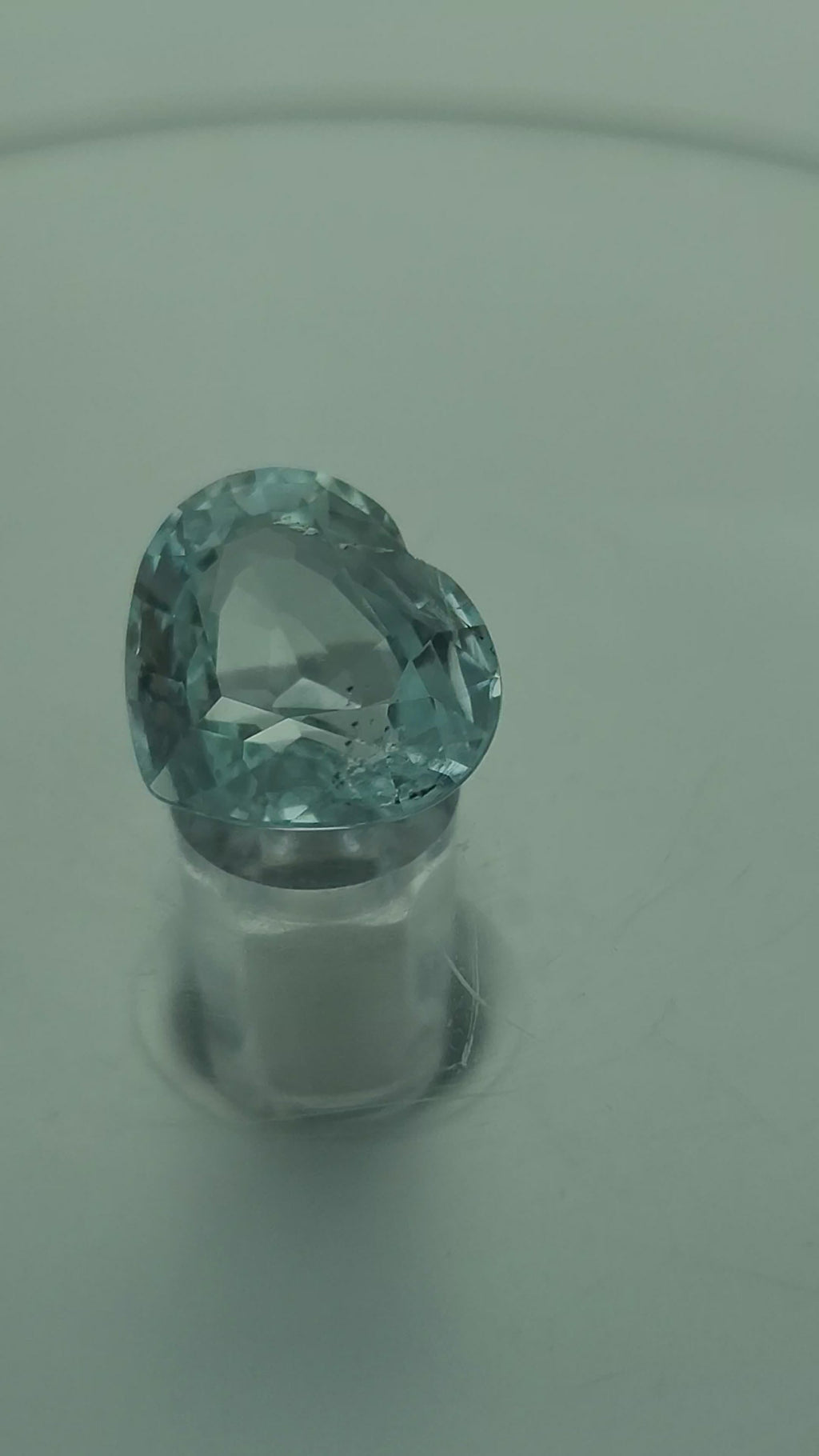Natural Heart Shape Aquamarine Gemstone – 6.75 Carats | Pakistan Origin