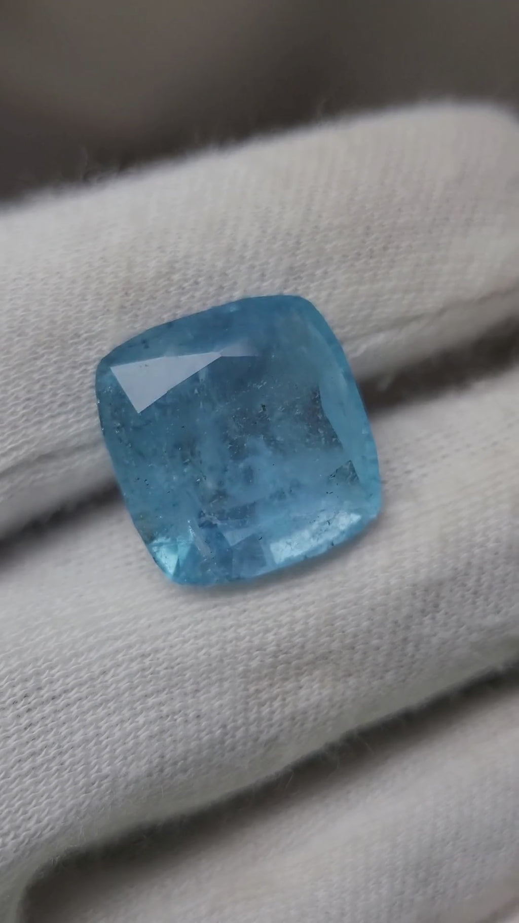 Natural Cushion Cut Aquamarine Gemstone – 22.70 Carats | Pakistan Origin