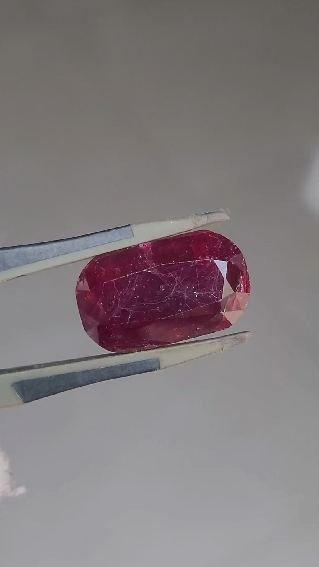 Natural Oval Cut Ruby Gemstone – 29.90 Carats | Africa Origin